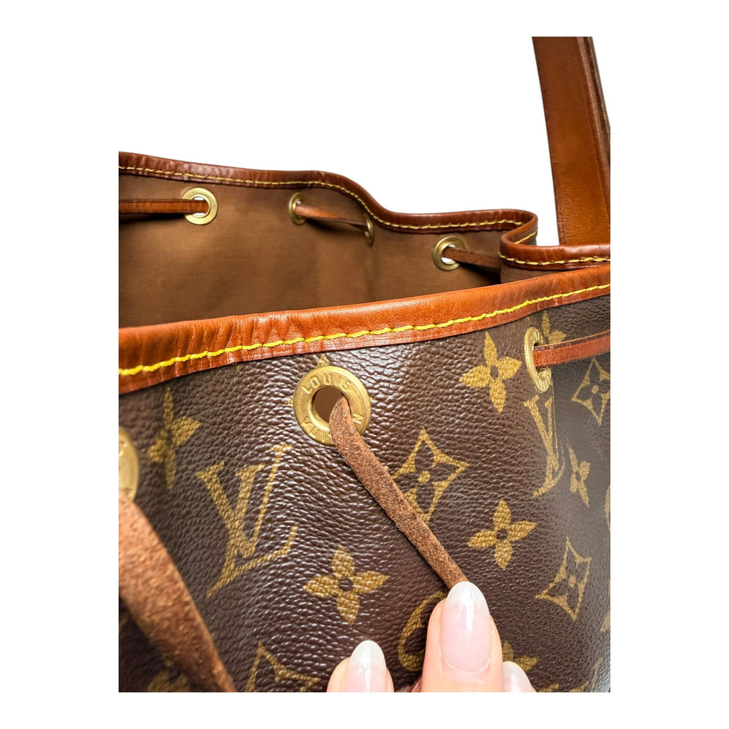 Louis Vuitton Monogram Petit Noé Bucket Bag