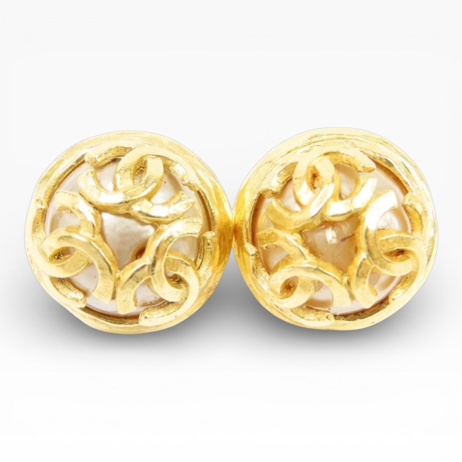 Chanel coco  Vintage Earrings gold