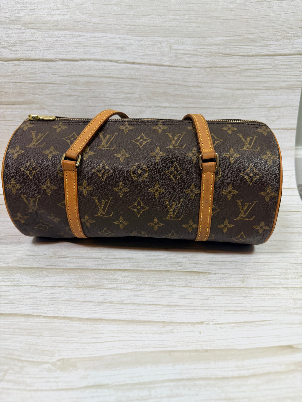 Louis Vuitton papillon 30 monogram w/pouch - 133