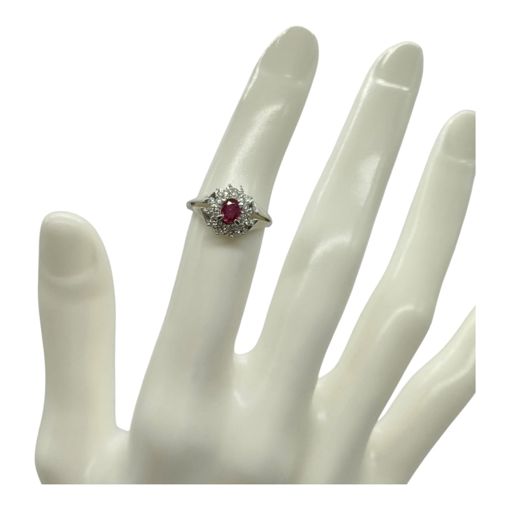 Platinum ruby and natural diamond ring - 131