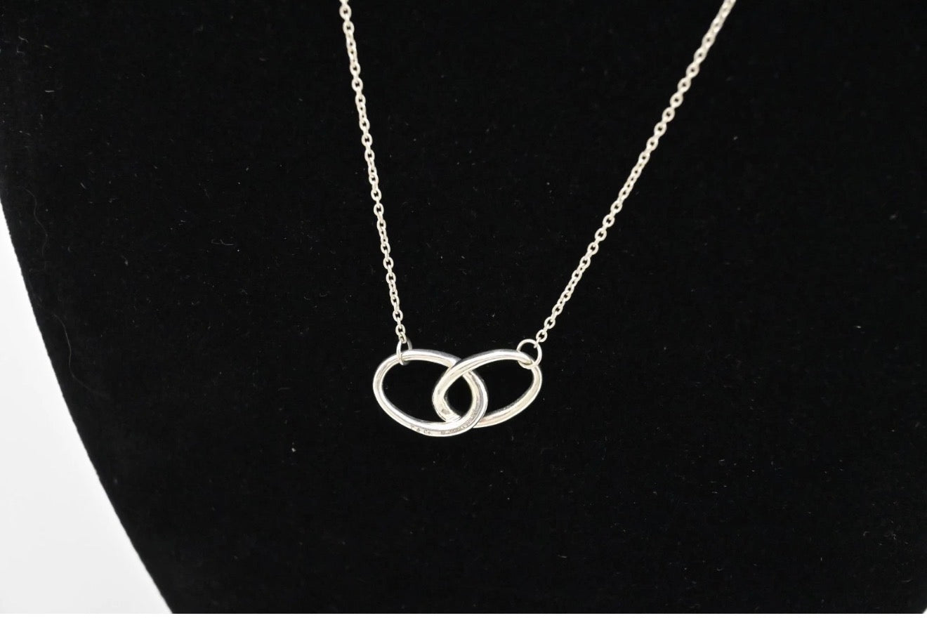 Tiffany & Co. Elsa peretti® interlocking ovals -053