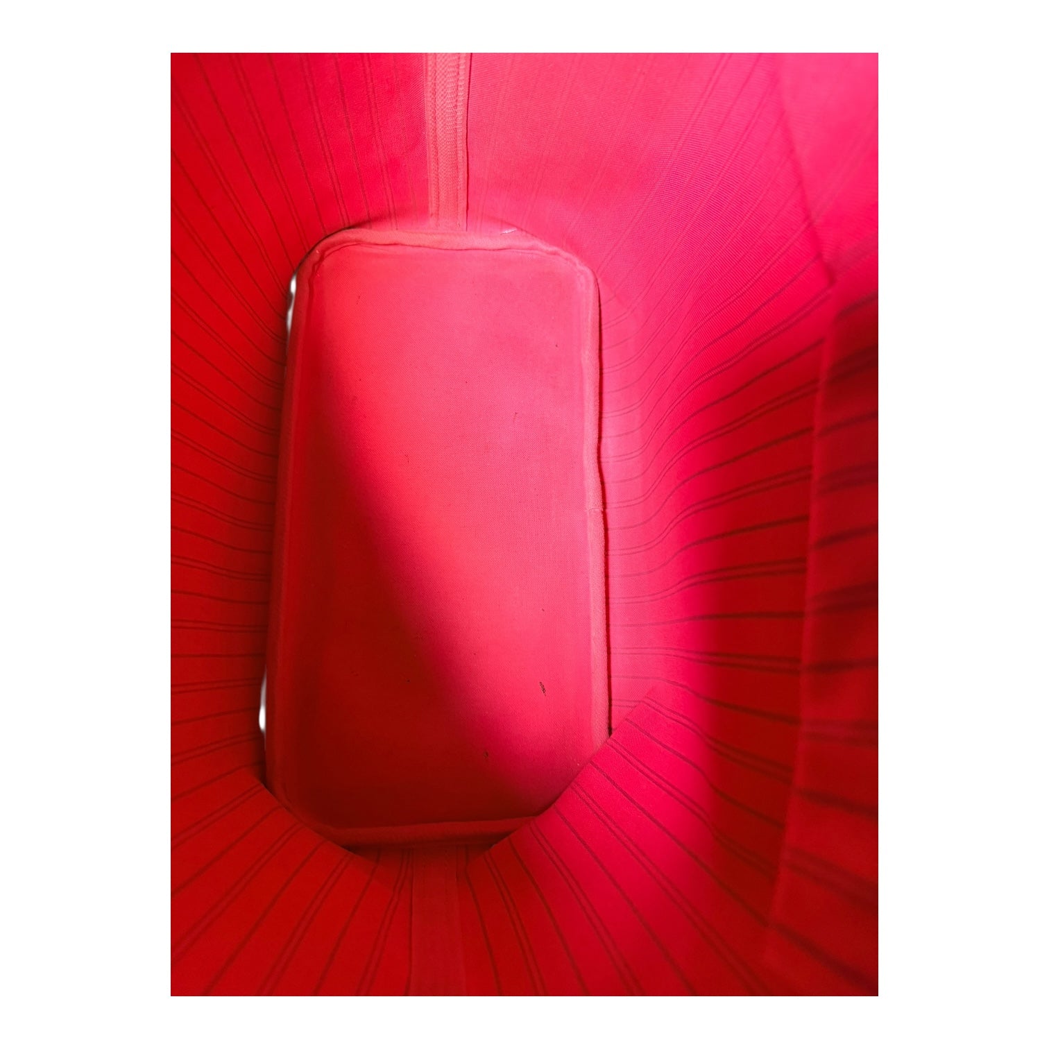 Louis Vuitton Neverfull MM V Grenade Monogram