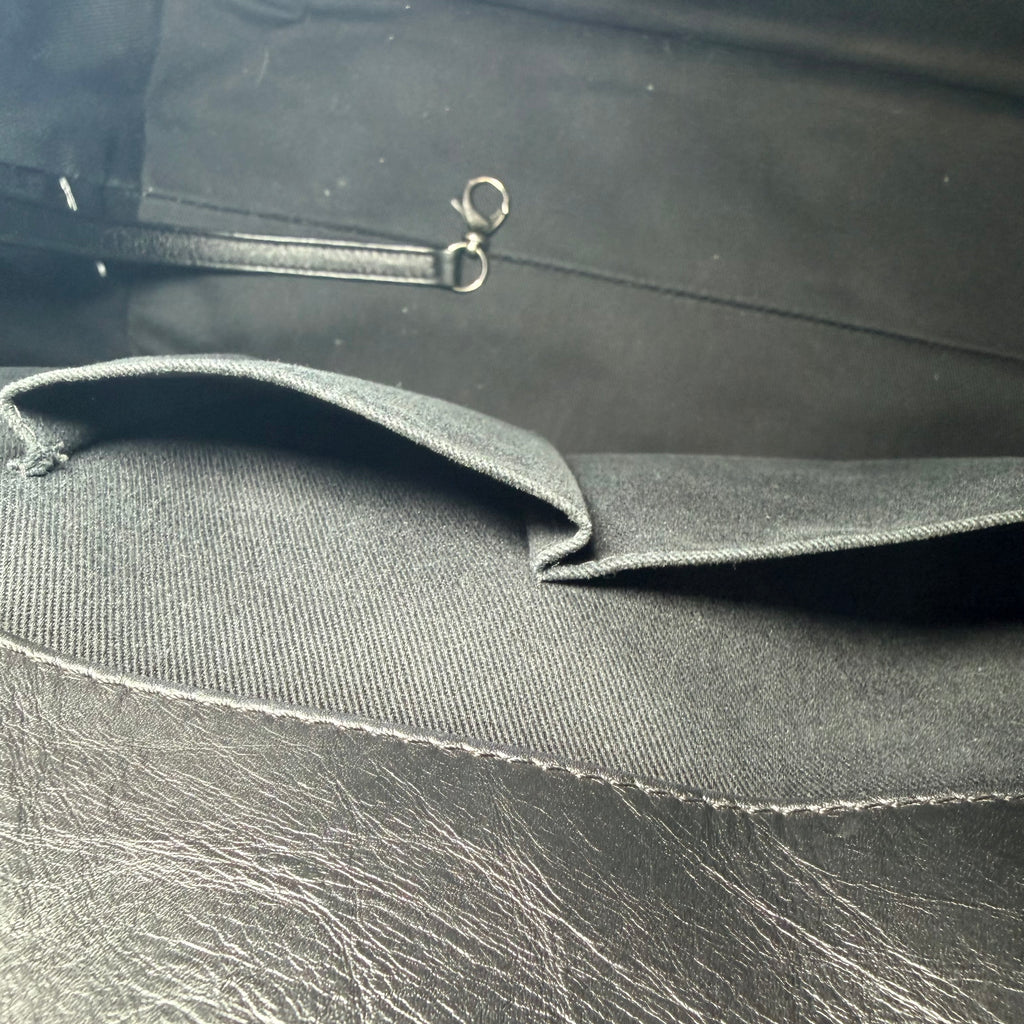 Chanel Reissue 2.55 Tote