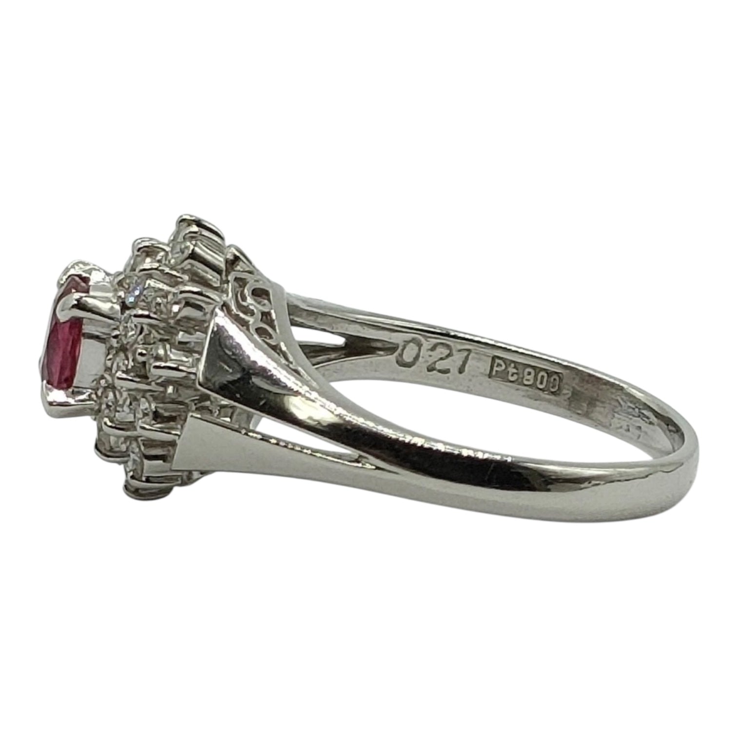 Platinum ruby and natural diamond ring - 131