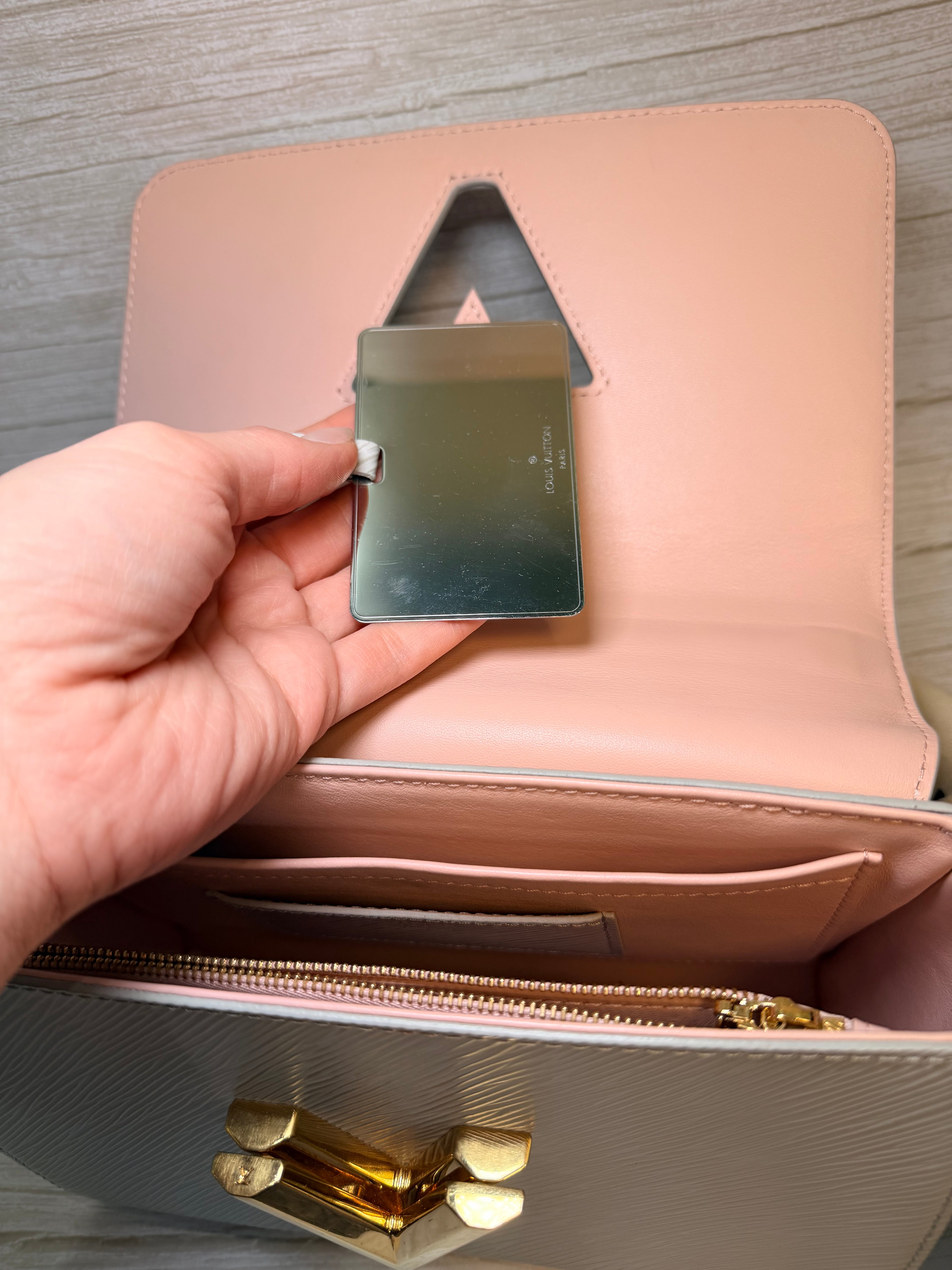 Louis Vuitton twist - 156