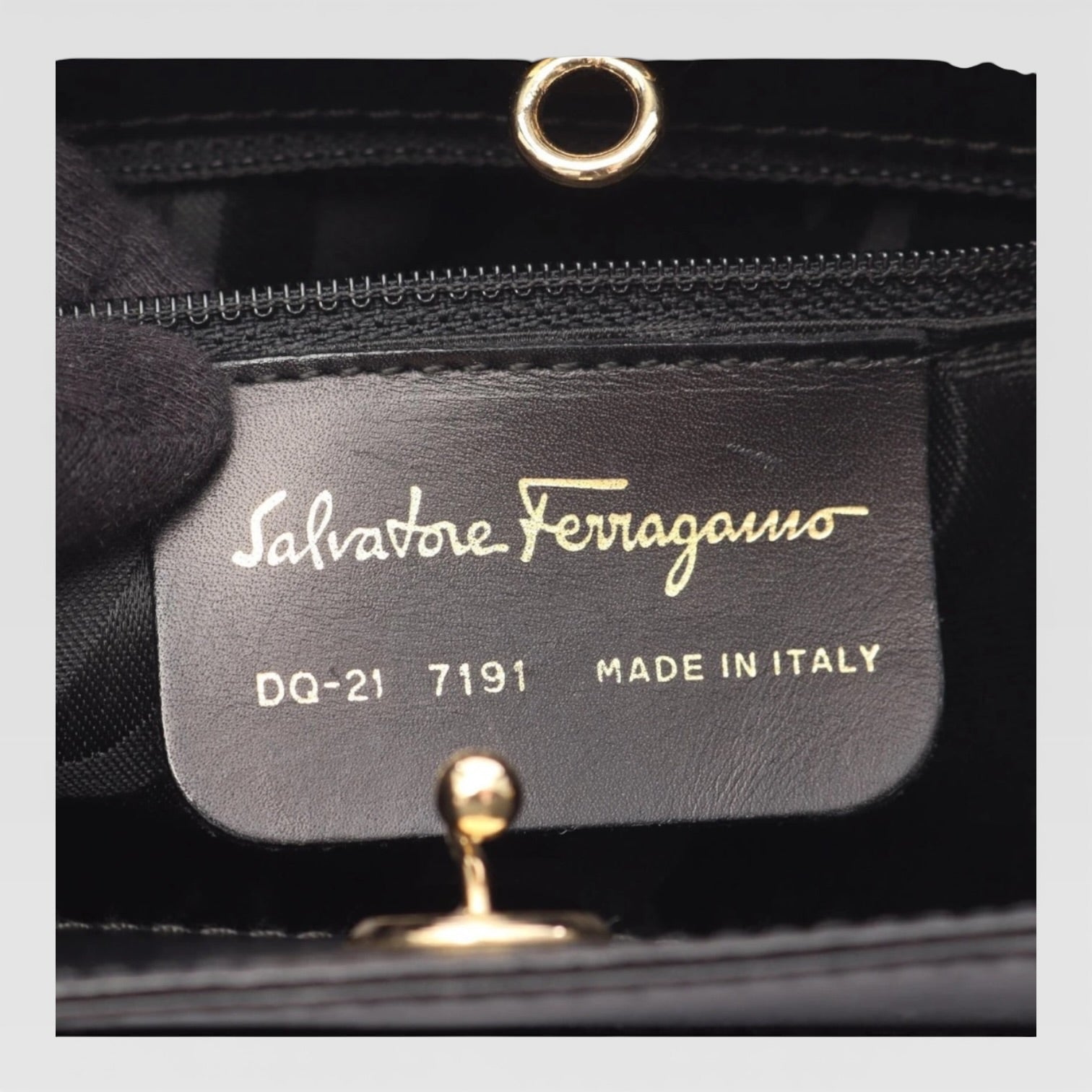 Salvatore Ferragamo Crossbody Tote -212
