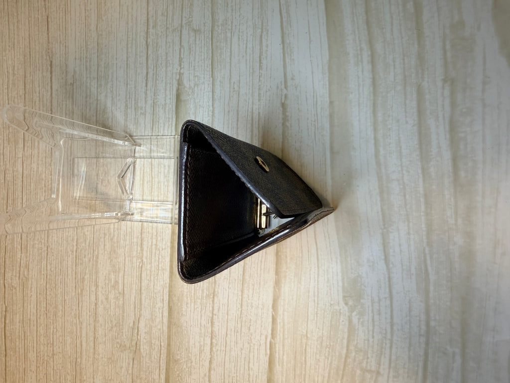 Louis Vuitton Damier Ebene 4 Key Holder