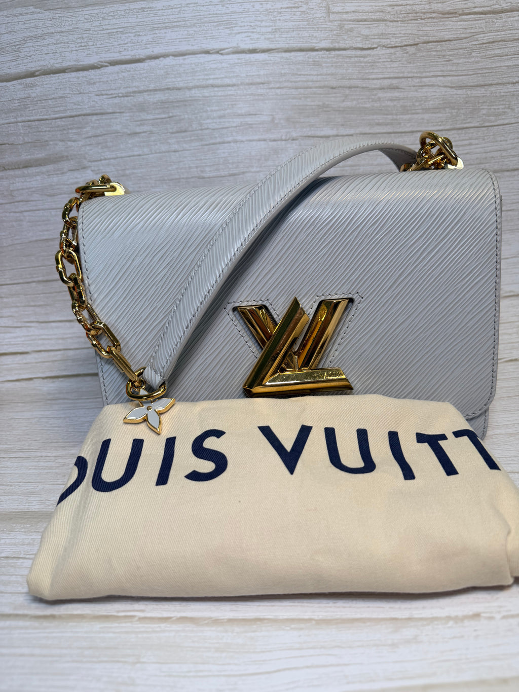 Louis Vuitton twist - 156