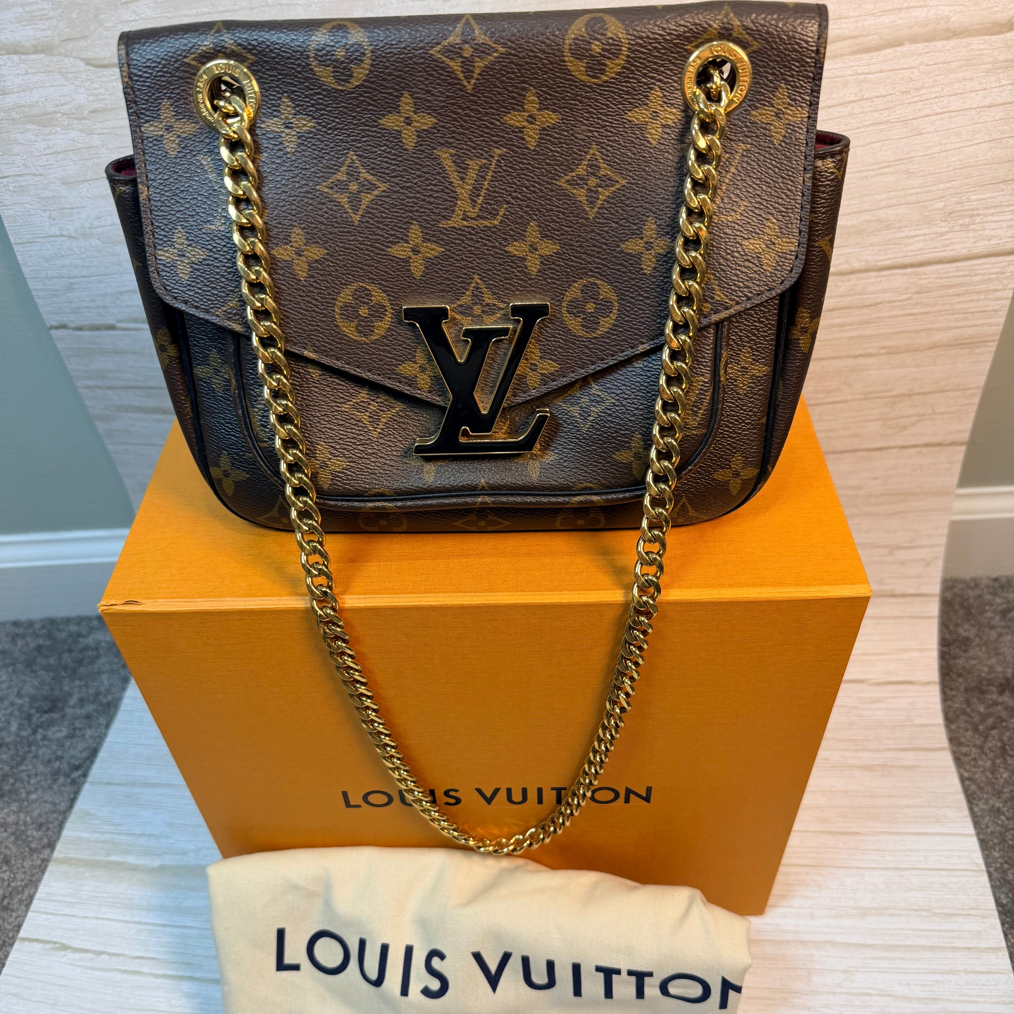 Louis Vuitton Passy -163