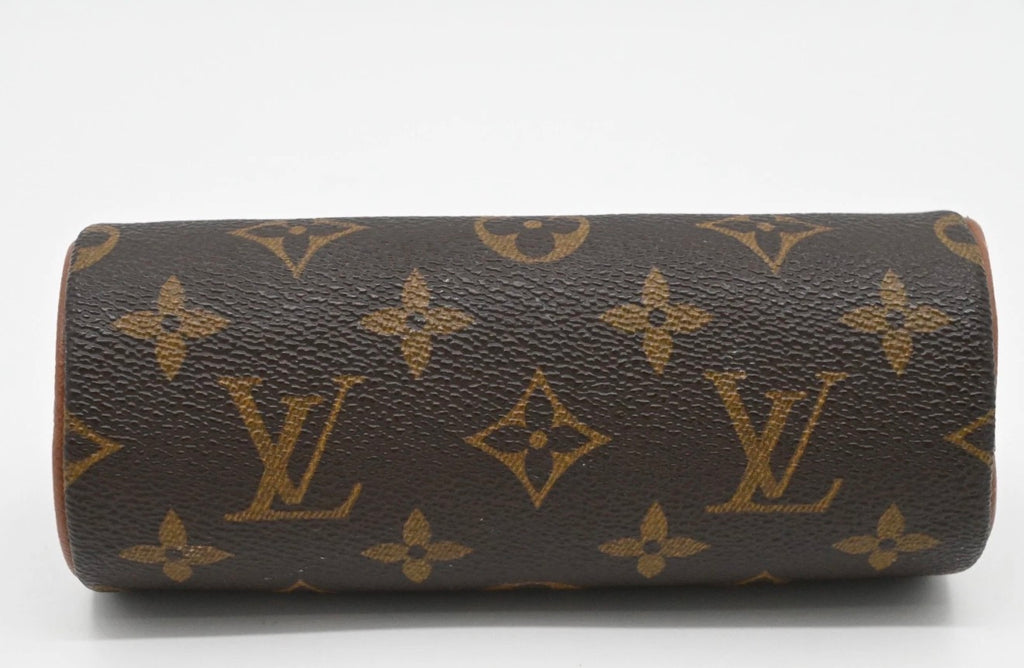 Louis Vuitton Papillon Pouch