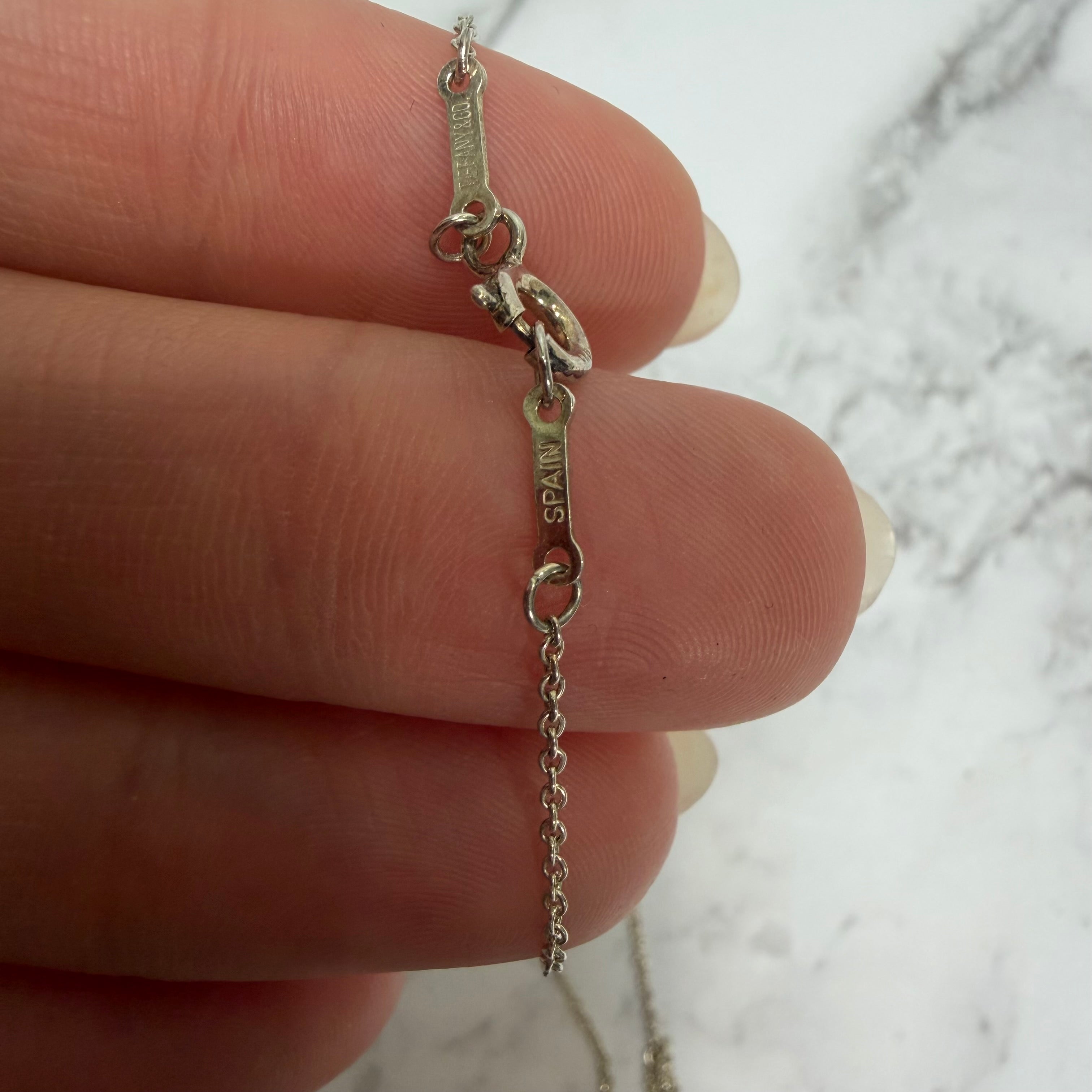 Tiffany &Co starfish necklace - 220.2