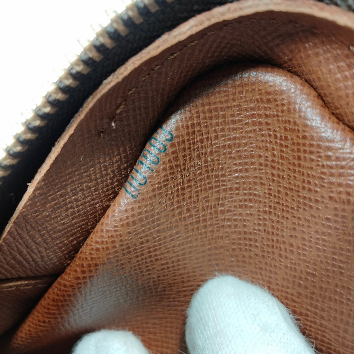 Louis Vuitton Pochette Marly Bandouliere -267