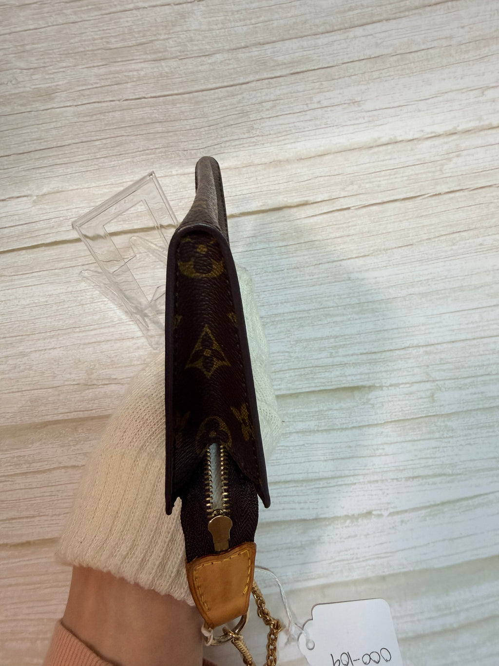 Louis Vuitton pochuette
