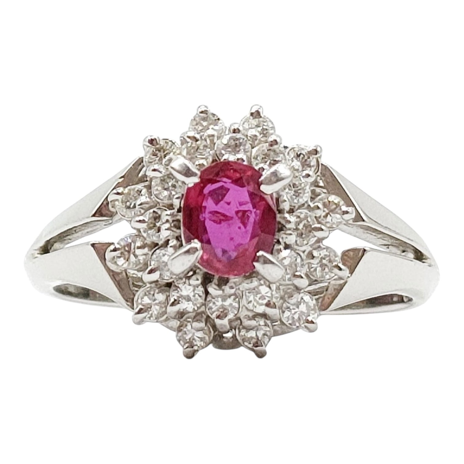 Platinum ruby and natural diamond ring - 131