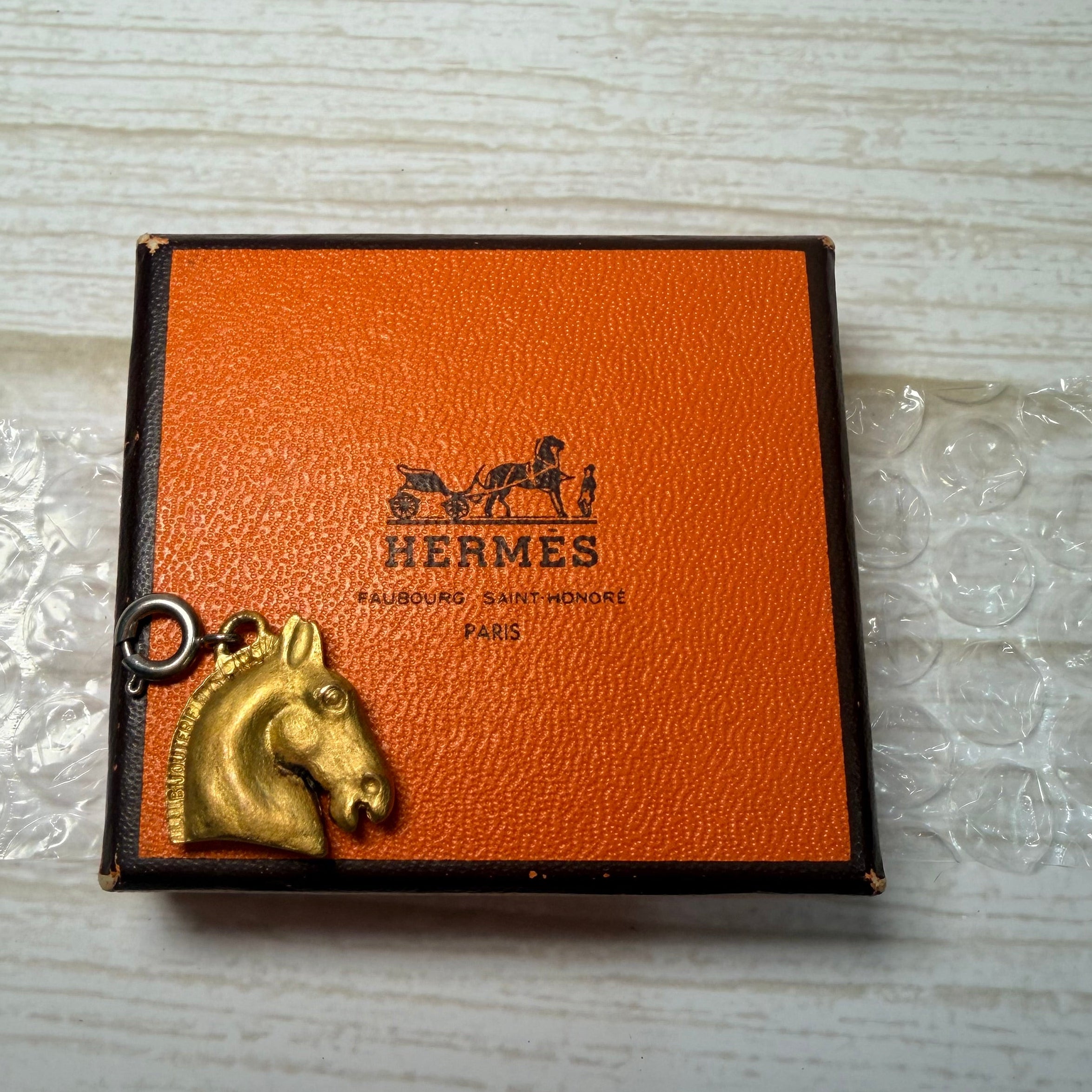 HERMES Cheval Pendant top Gold Plated -215