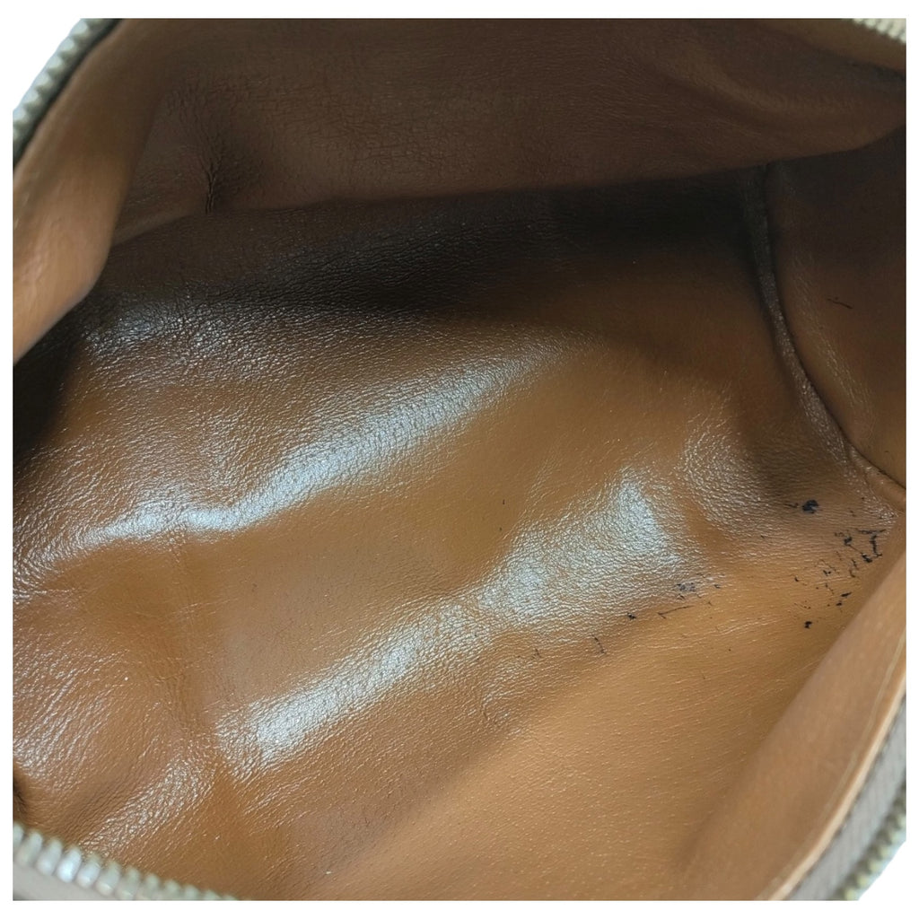 Louis Vuitton papillon 30 monogram