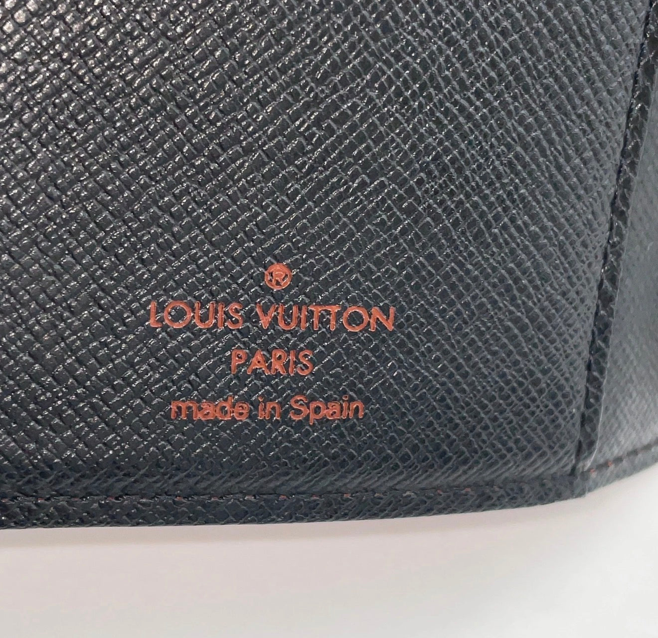 Lous Vuitton Agenda Red Epi leather