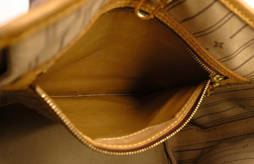 Louis Vuitton Neverfull PM Monogram