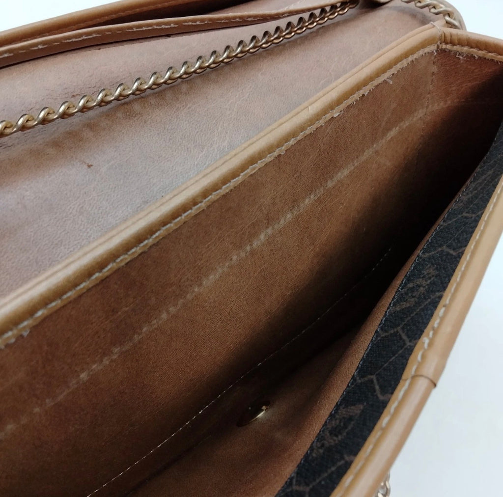 Christian Dior shoulder bag with chain