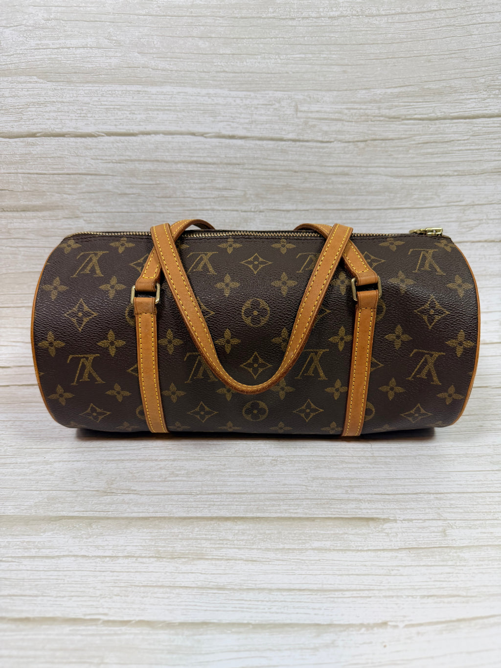 Louis Vuitton papillon 30 monogram w/pouch - 133
