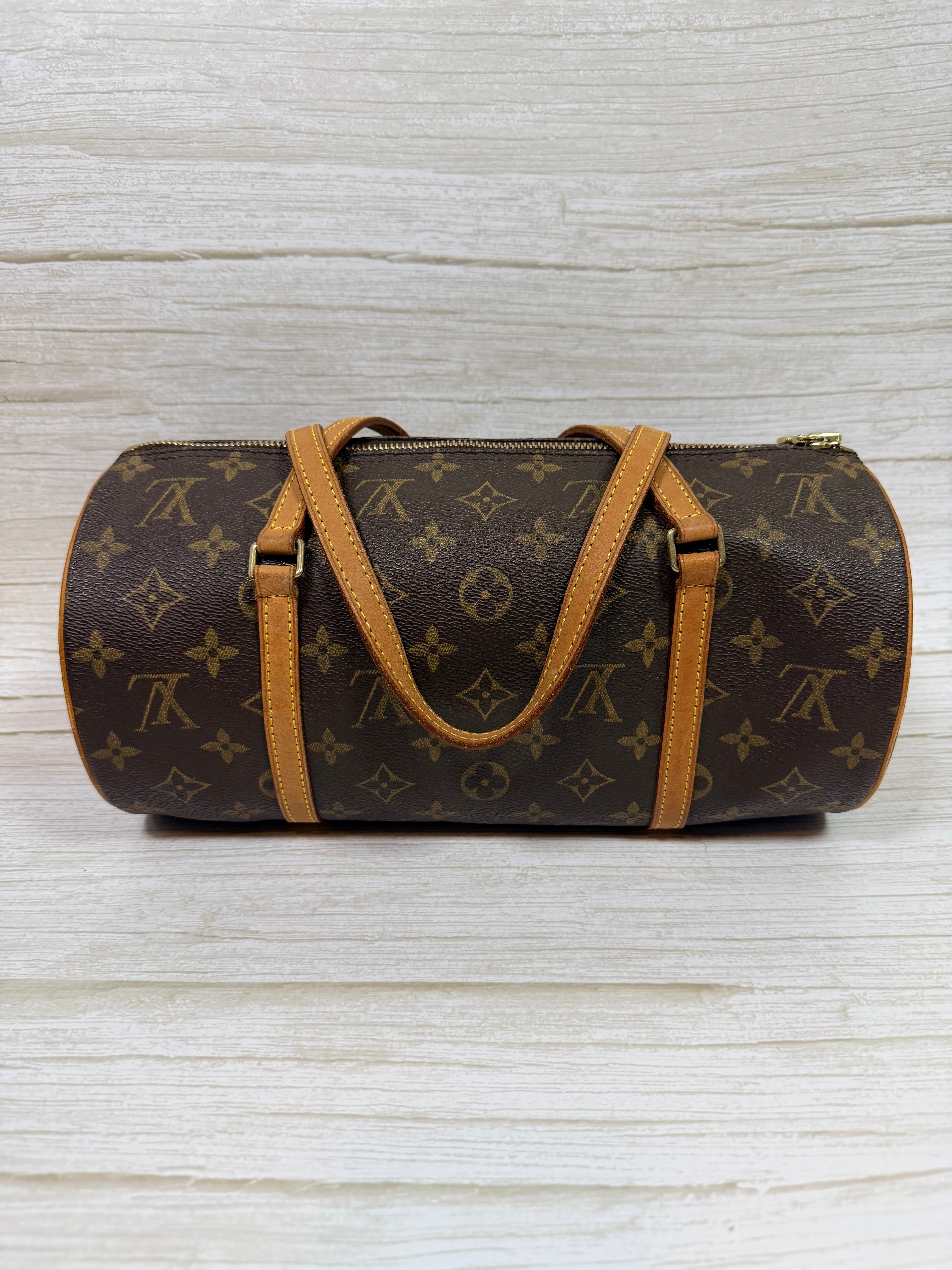 Louis Vuitton papillon 30 monogram w/pouch - 133