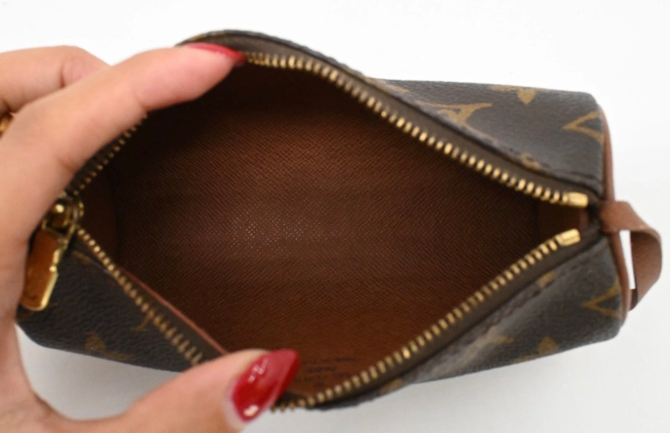 Louis Vuitton Papillon Pouch