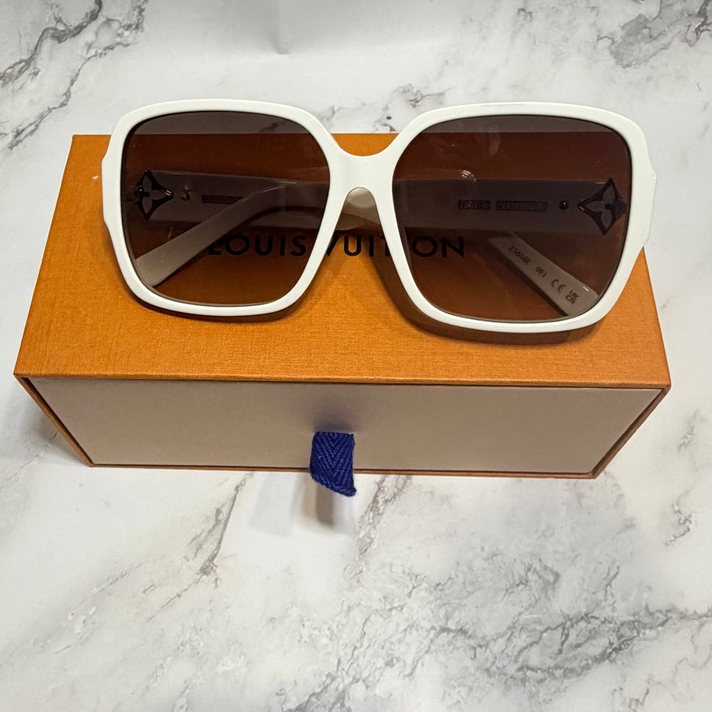 Louis Vuitton Flore Carre sunglasses -235
