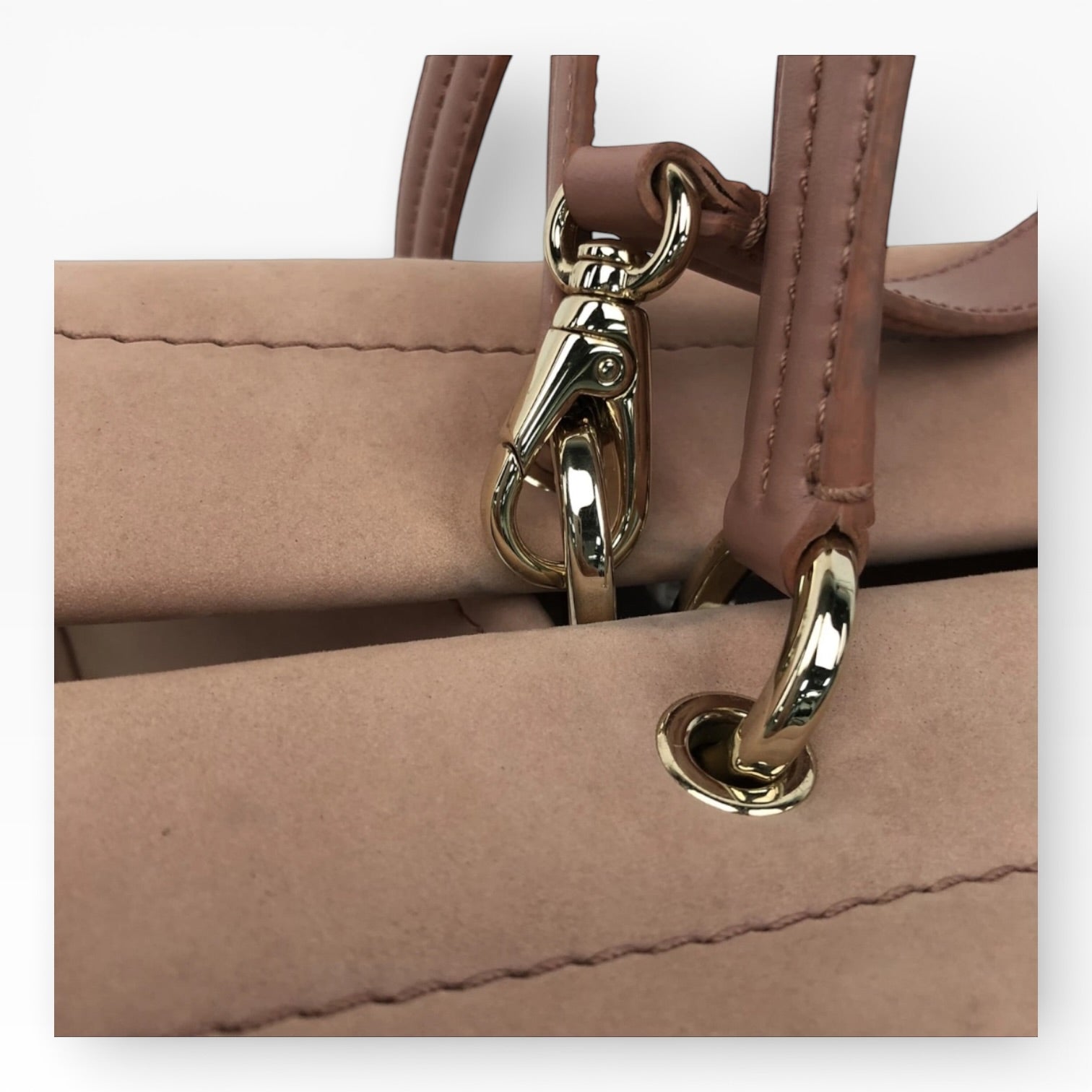 Salvatore Ferragamo Suede - 216