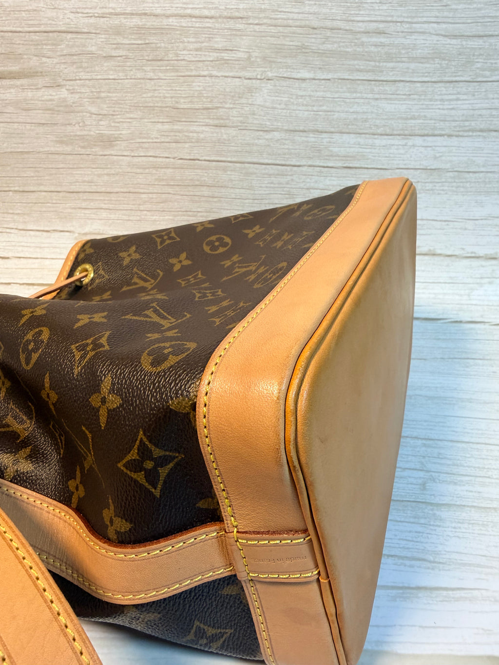 Louis Vuitton noe petit -147