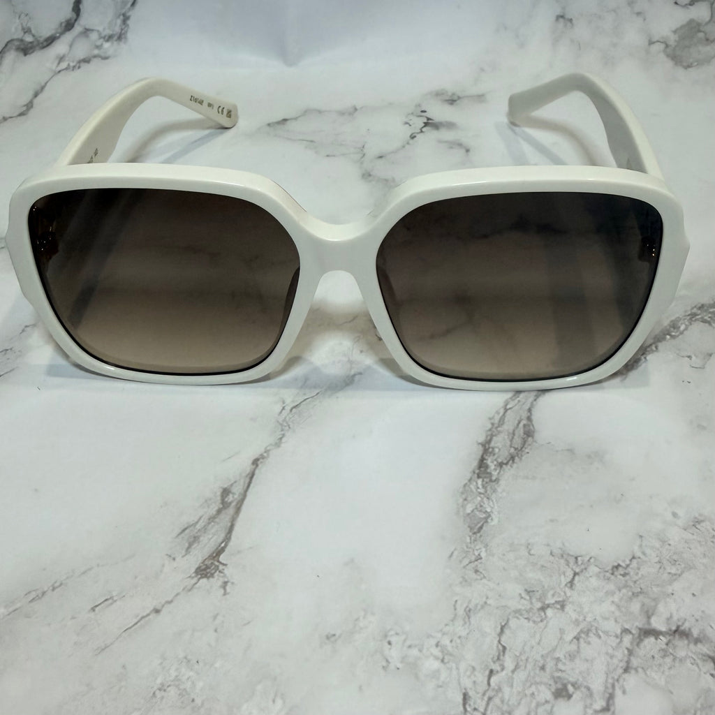 Louis Vuitton Flore Carre sunglasses -235