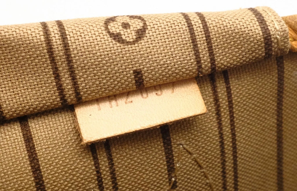 Louis Vuitton Neverfull PM Monogram