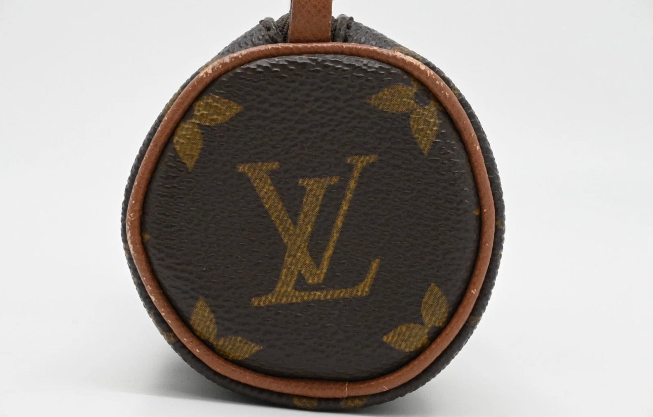 Louis Vuitton Papillon Pouch