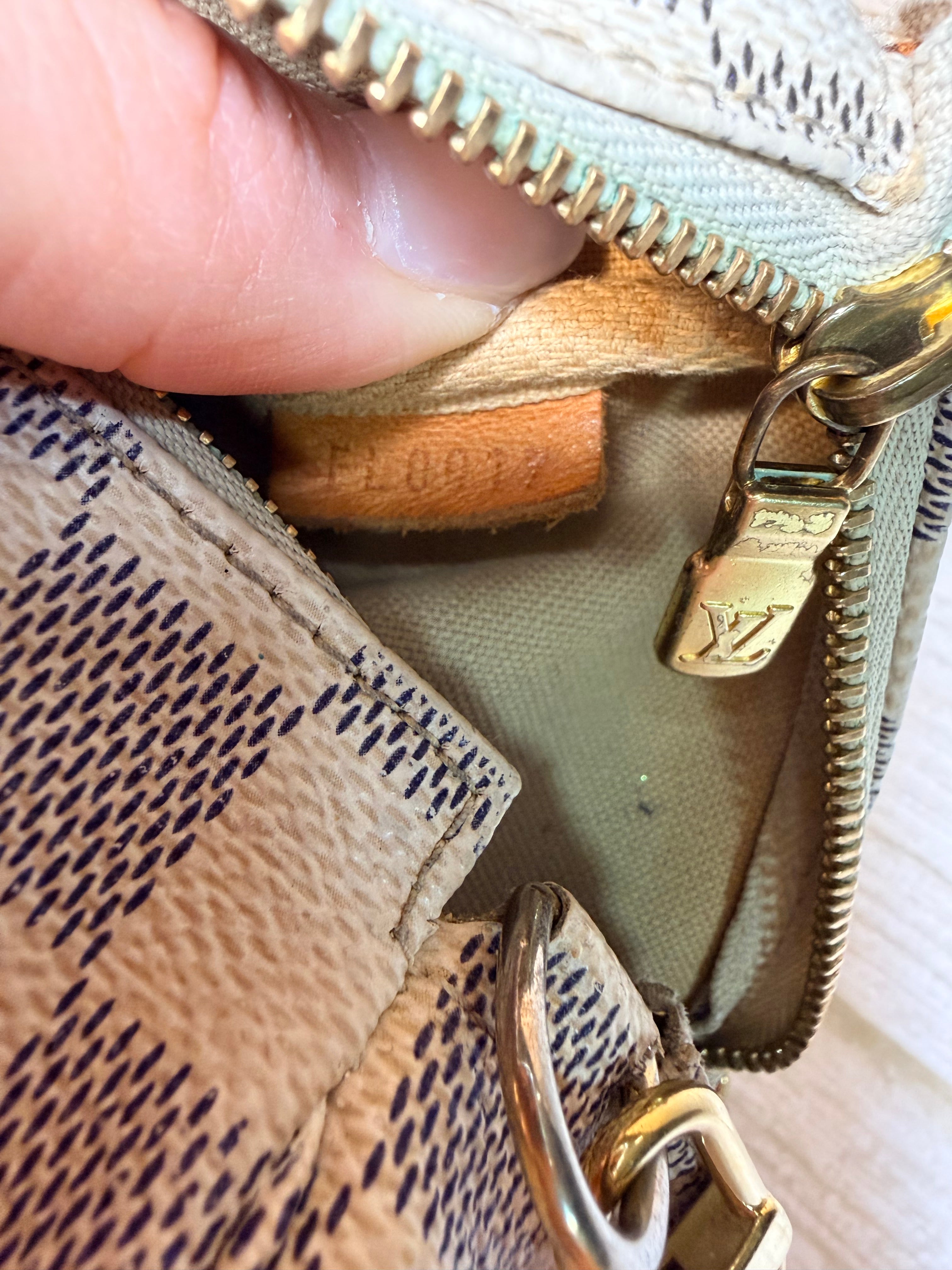 Louis Vuitton Mini Pochette