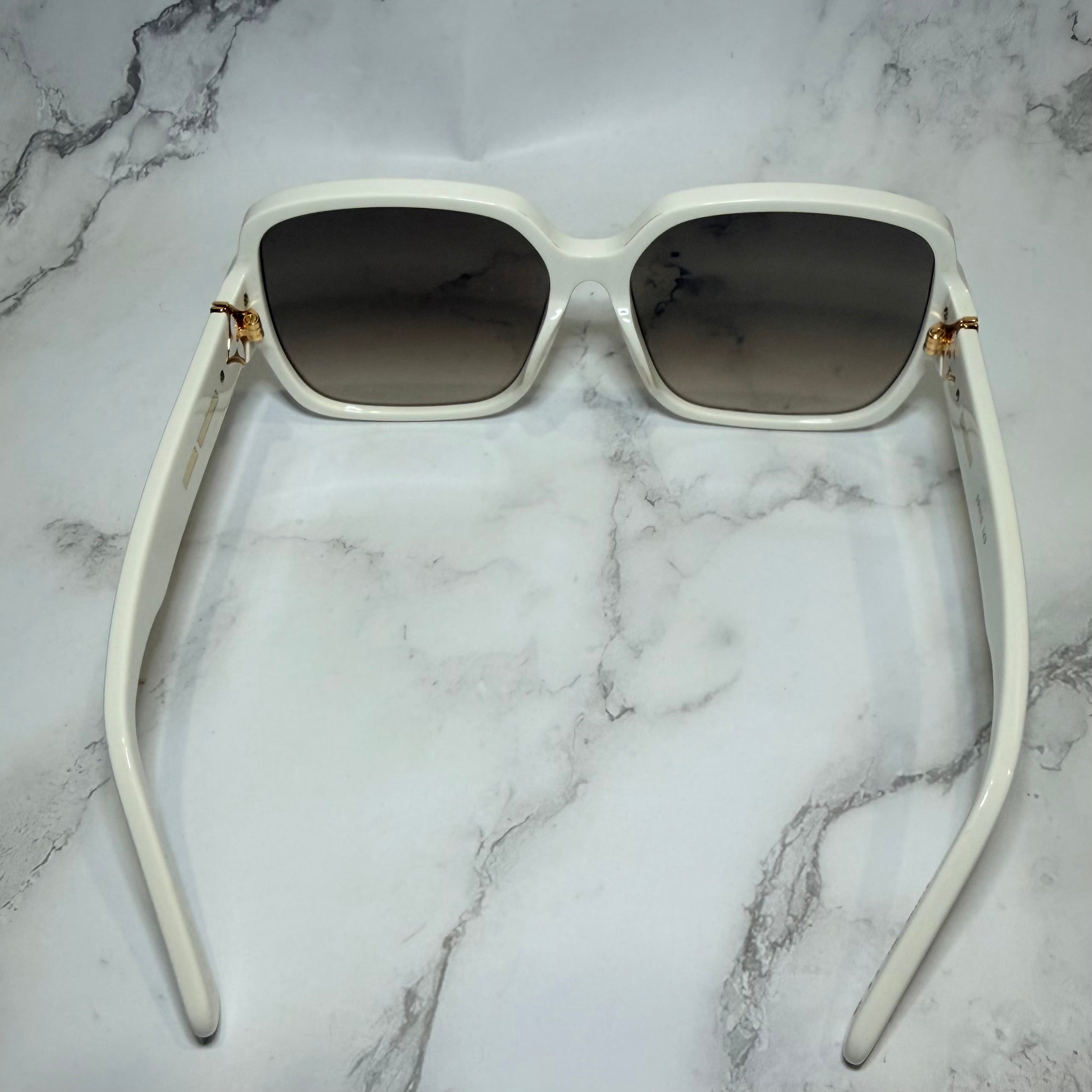 Louis Vuitton Flore Carre sunglasses -235