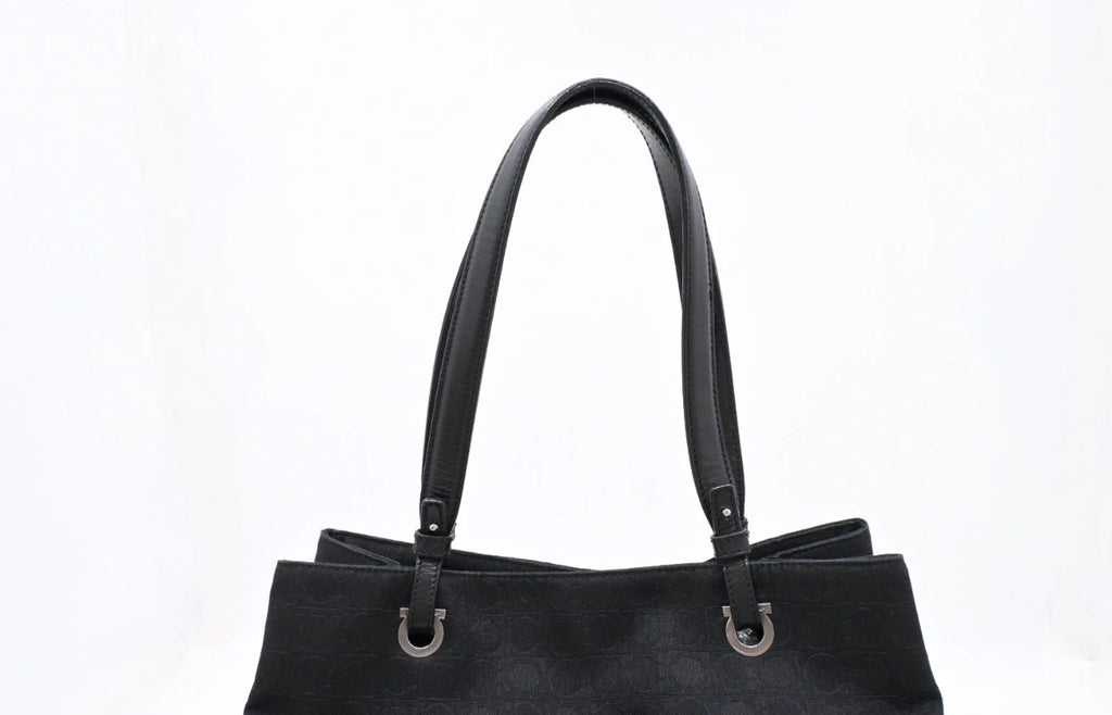 Salvatore Ferragamo Gancini