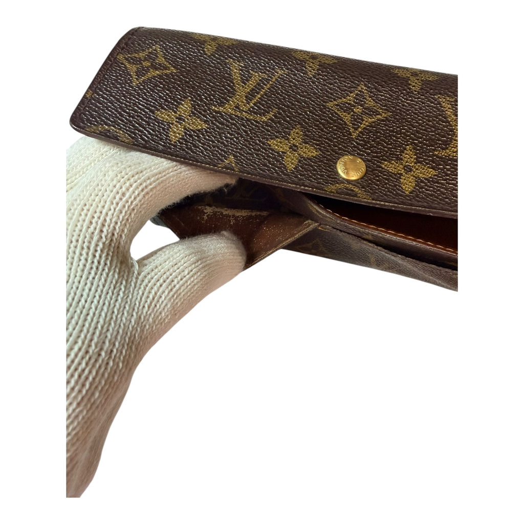 Louis Vuitton Sarah  Wallet Long