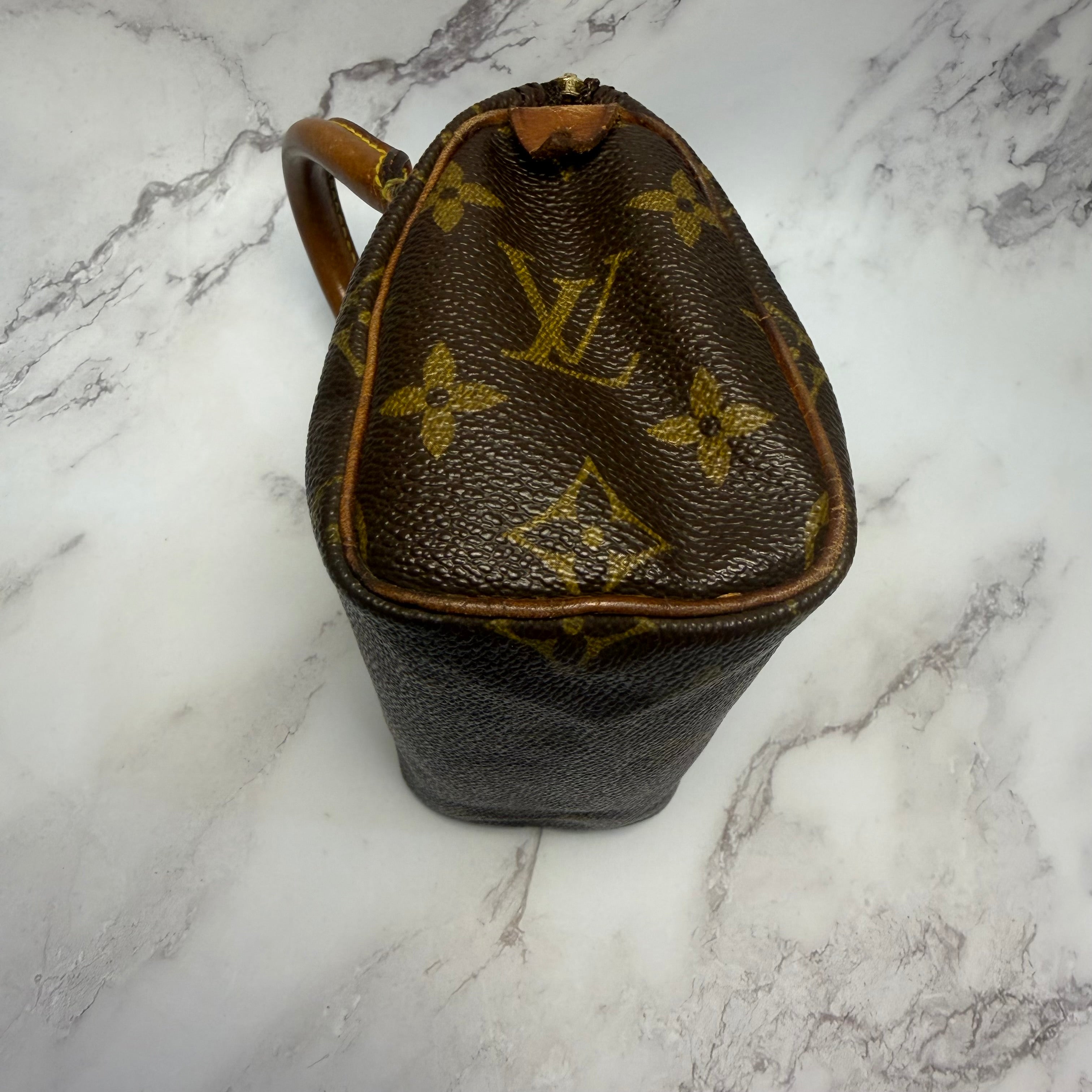 Louis Vuitton mini speedy -254