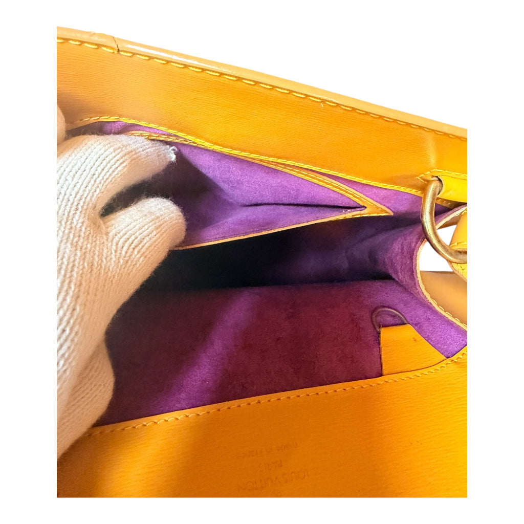 Louis Vuitton Epi Cluny Shoulder Bag Tassili Yellow Leather -091