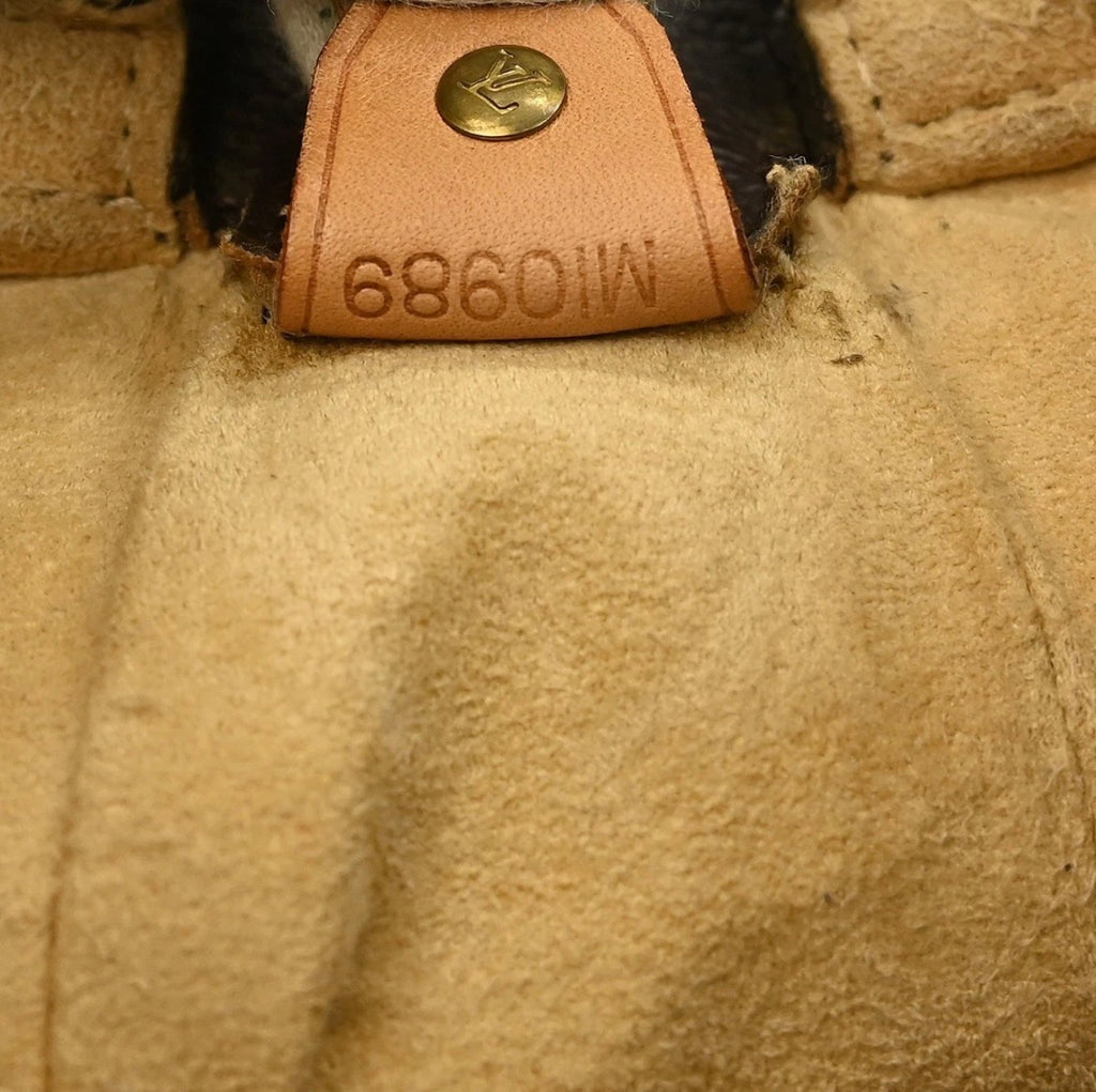 Louis Vuitton Looping GM - 043