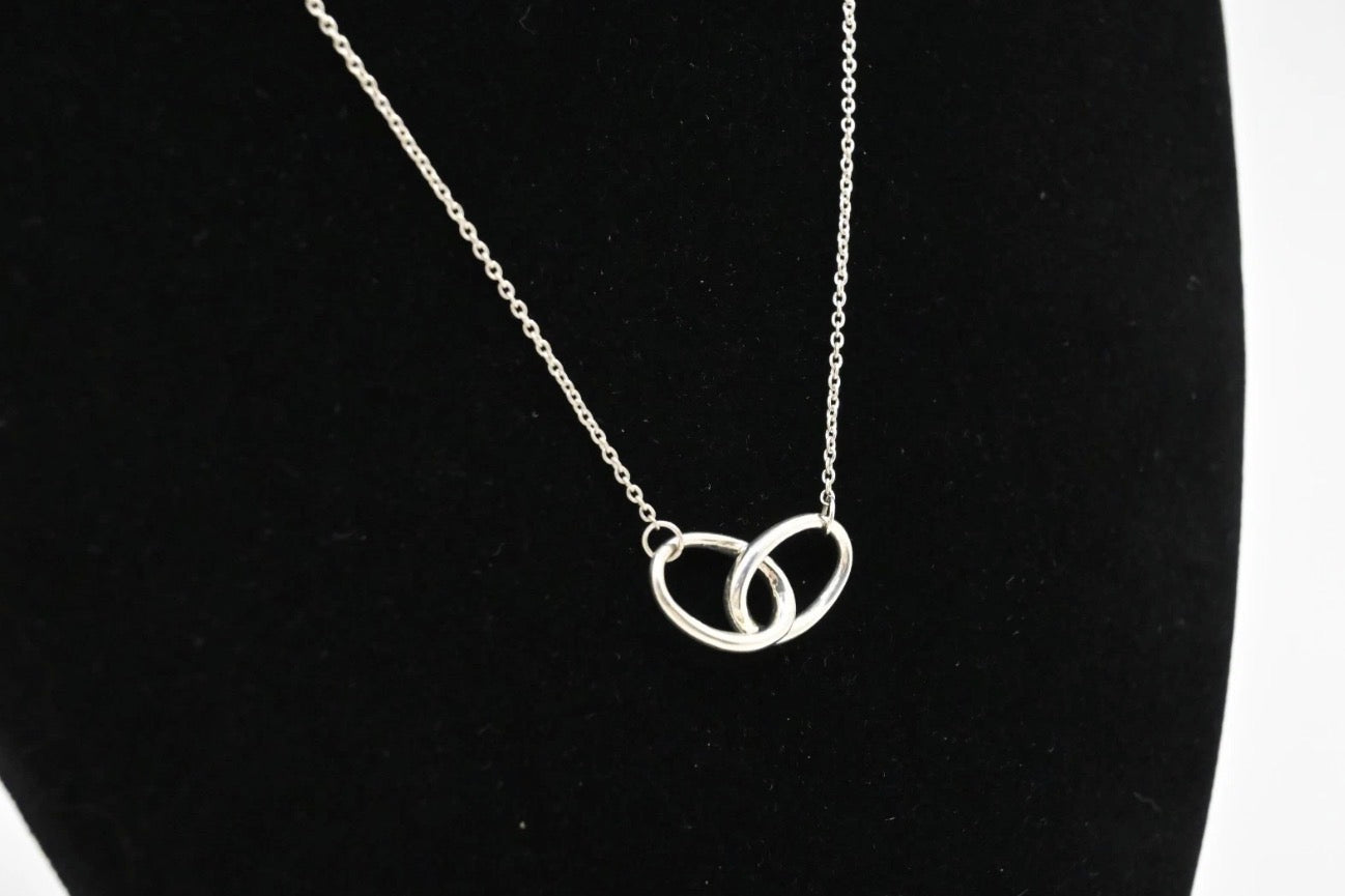 Tiffany & Co. Elsa peretti® interlocking ovals -053