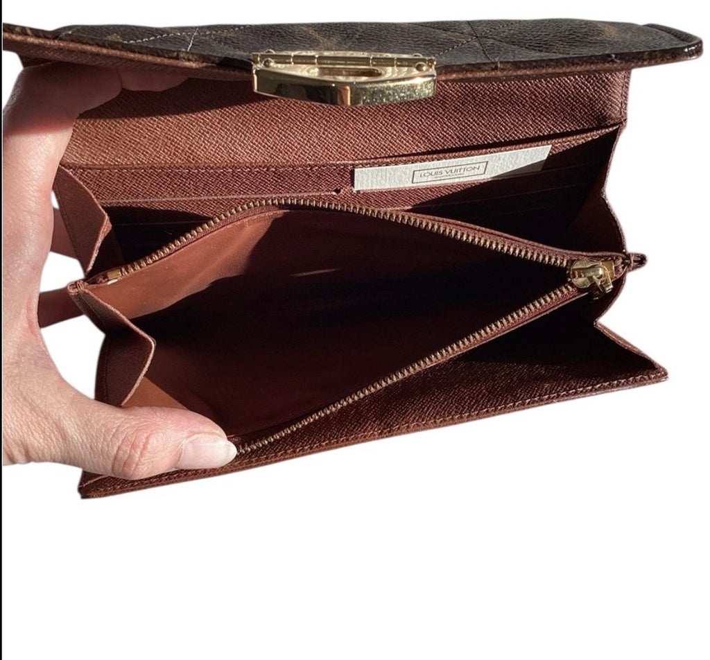 Louis Vuitton Etlile Sarah Wallet