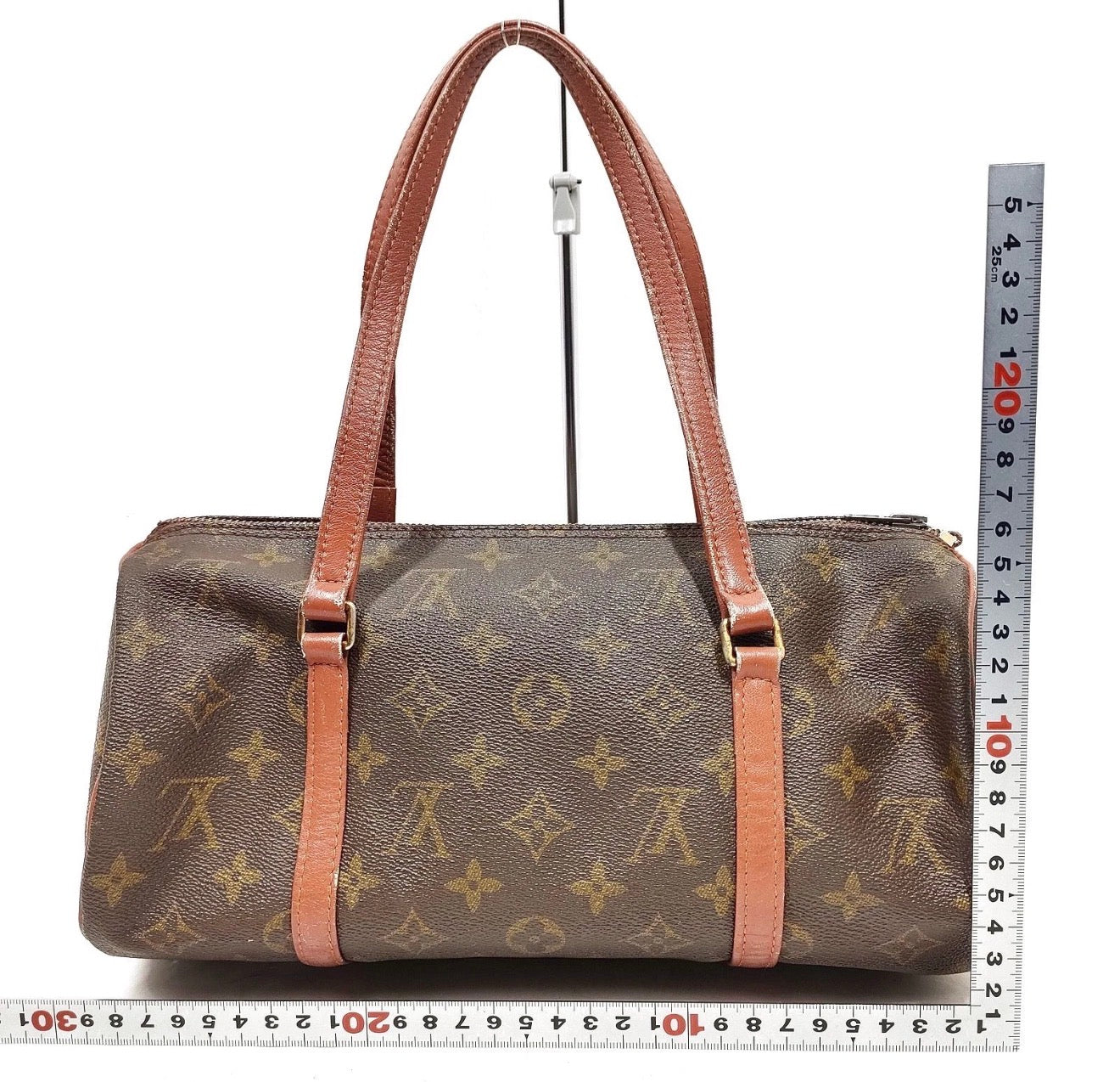 Louis Vuitton papillon 30 monogram