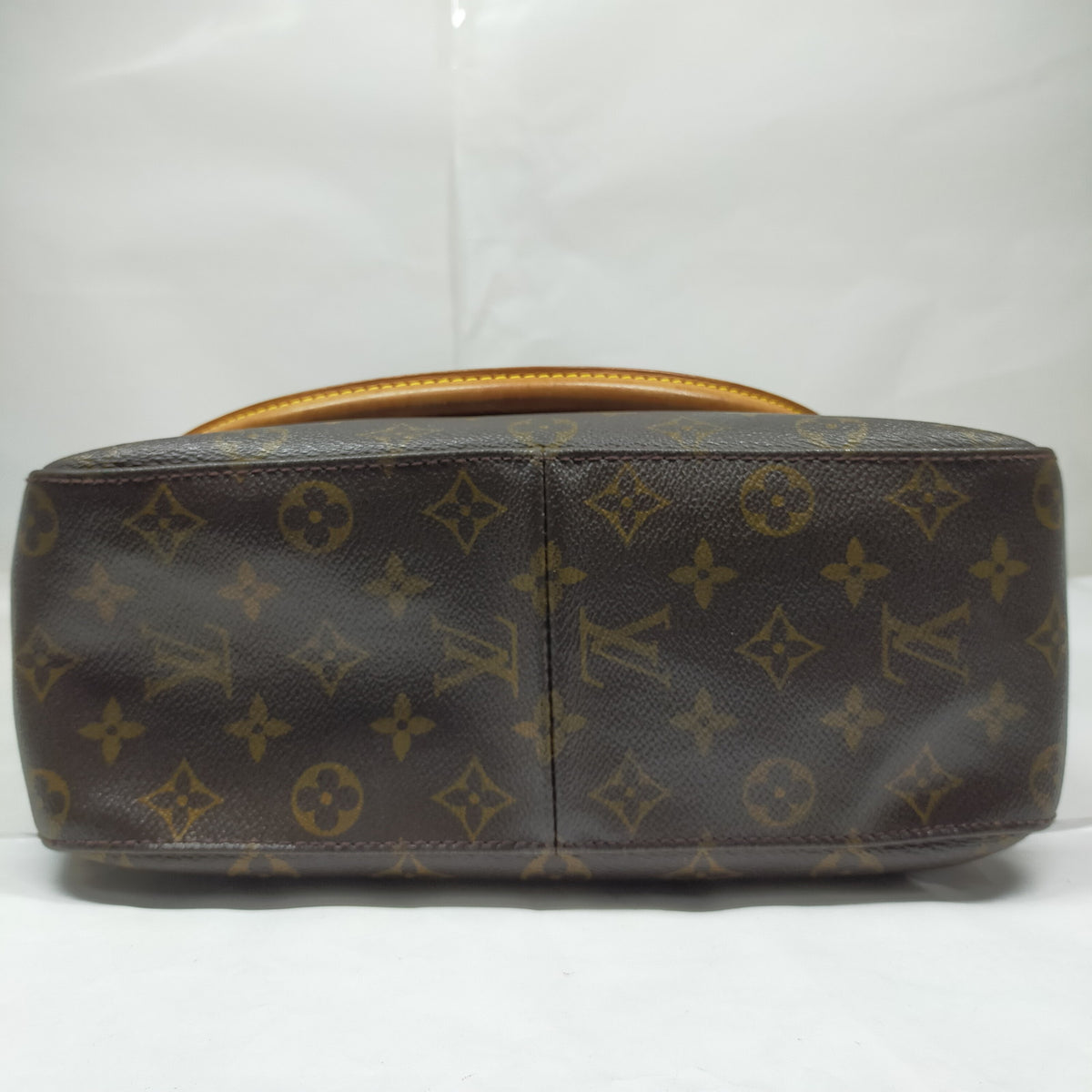 Lv vintage looping