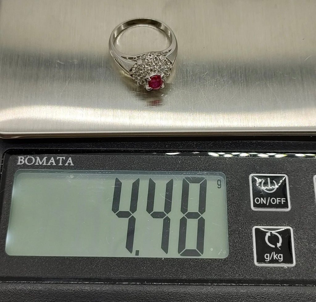 Platinum ruby and natural diamond ring - 131