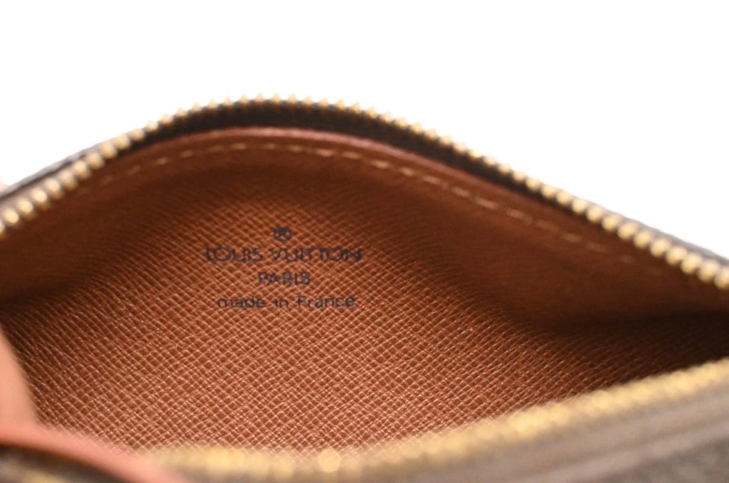 Louis Vuitton Papillon Pouch