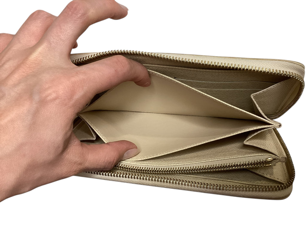 Louis Vuitton Zippy Wallet – Damier Azur