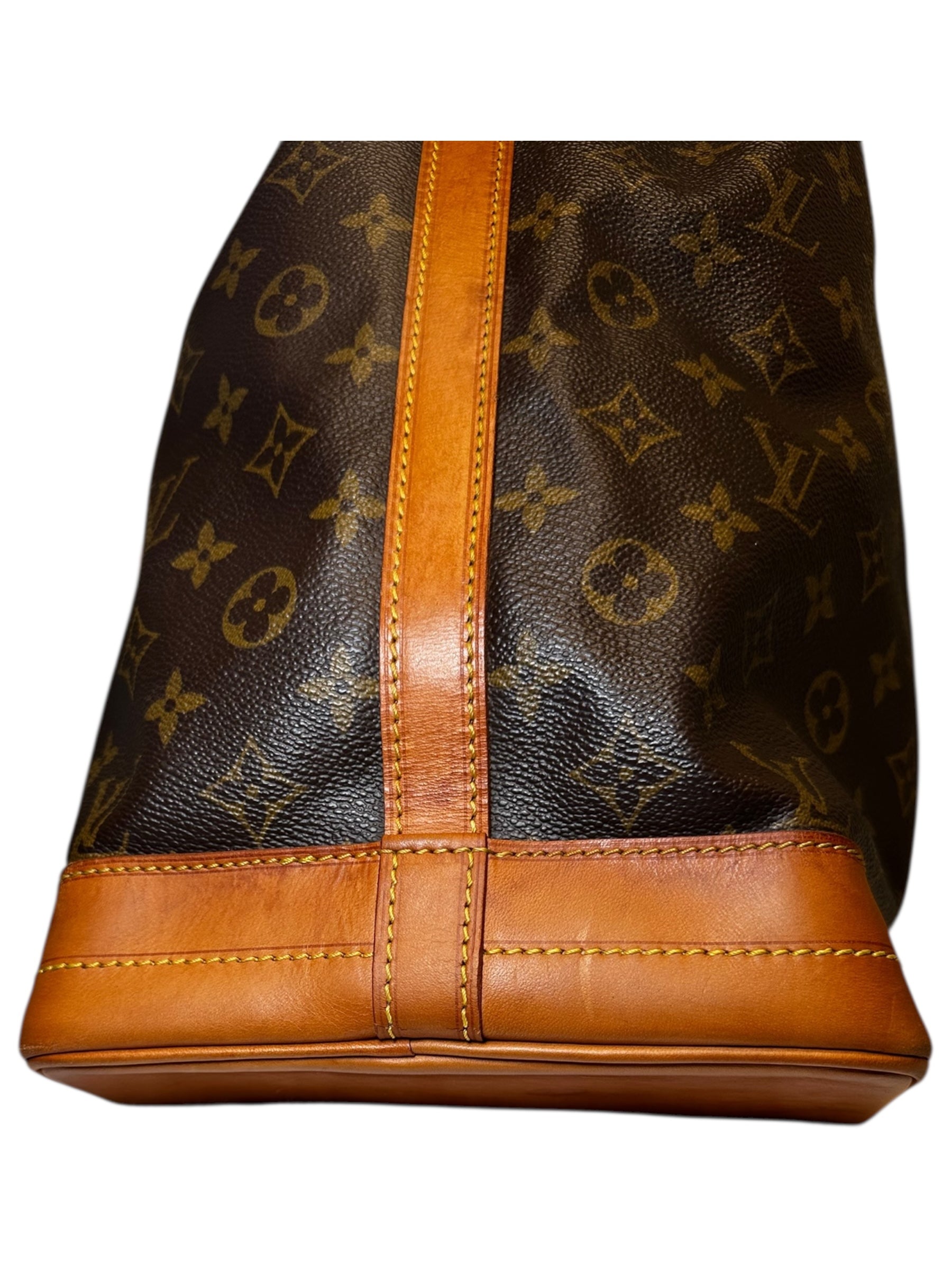 Louis Vuitton Monogram Noé Bucket Bag