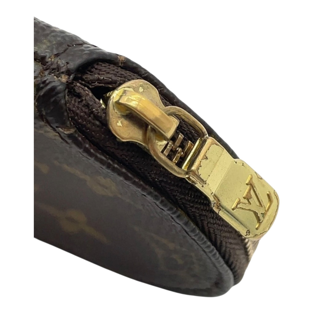 Louis Vuitton Monogram round pouch