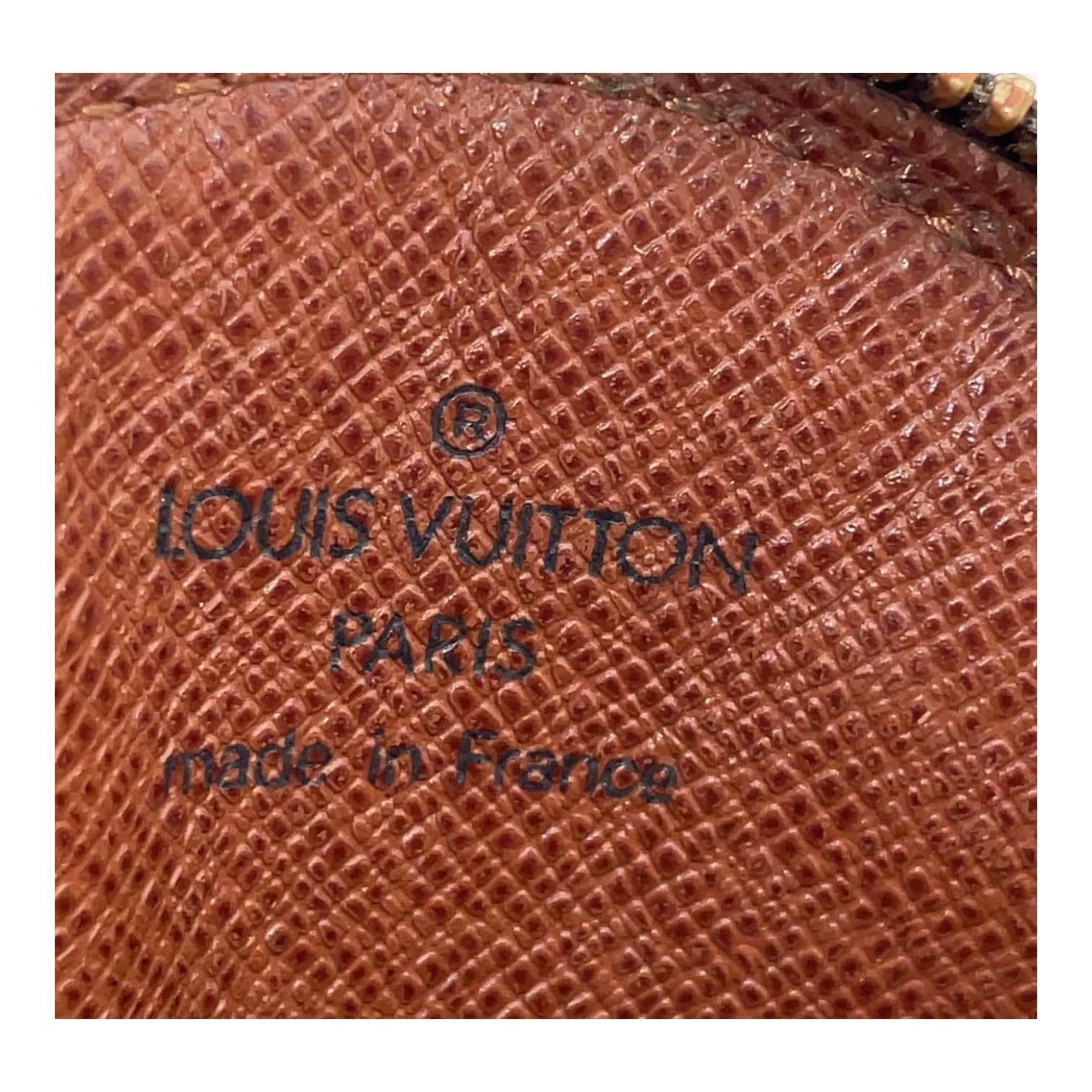 Louis Vuitton Monogram round pouch