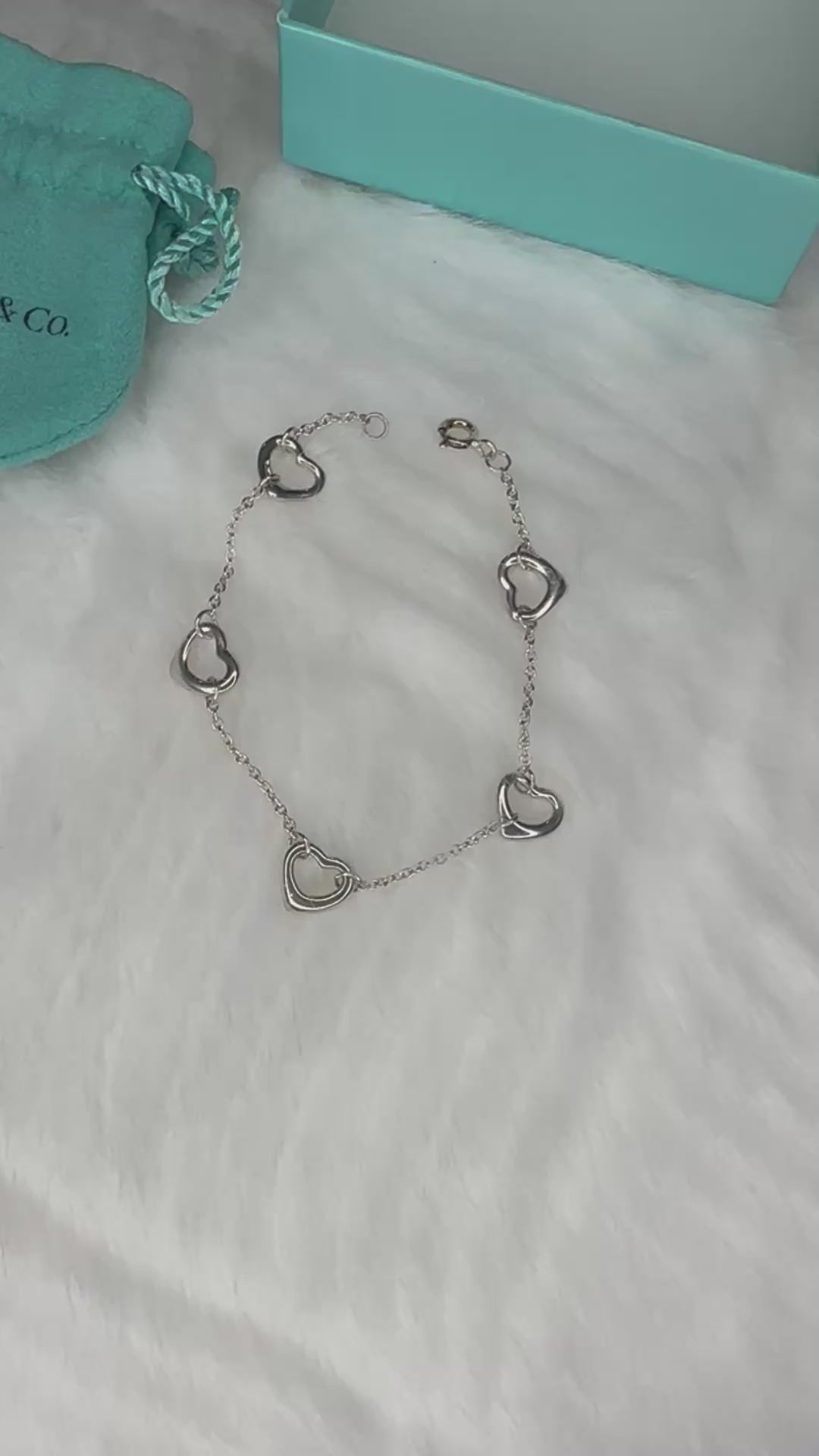 Tiffany & Co. Open Heart Link Bracelet -012